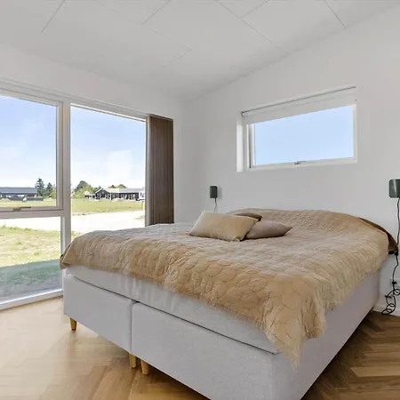 30400-odder-saksild-strandfaelled-14 *